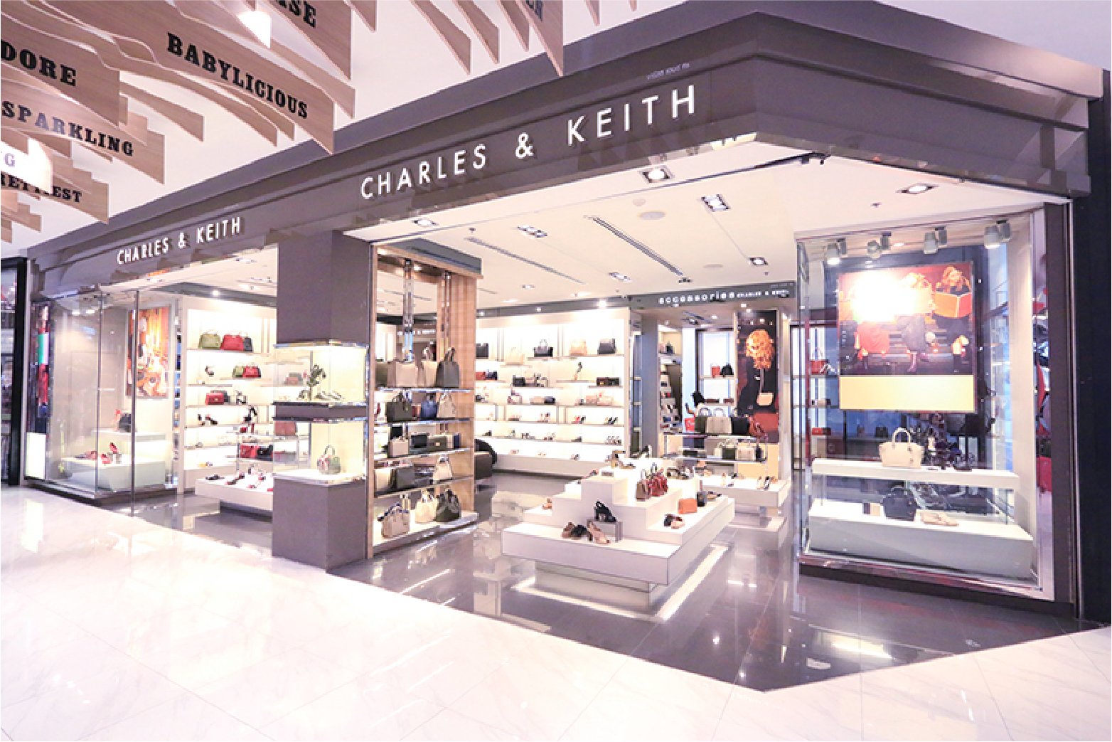 Charles&Keith